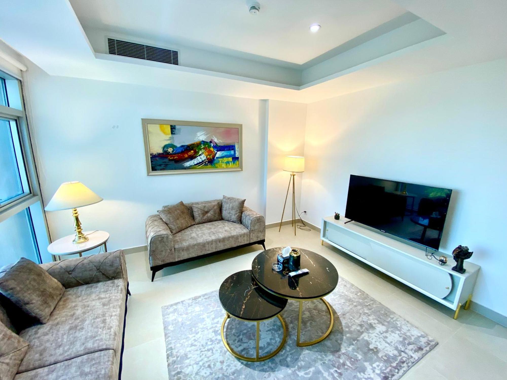 One Constitution Avenue - Apartments By Superhost Stays 이슬라마바드 객실 사진