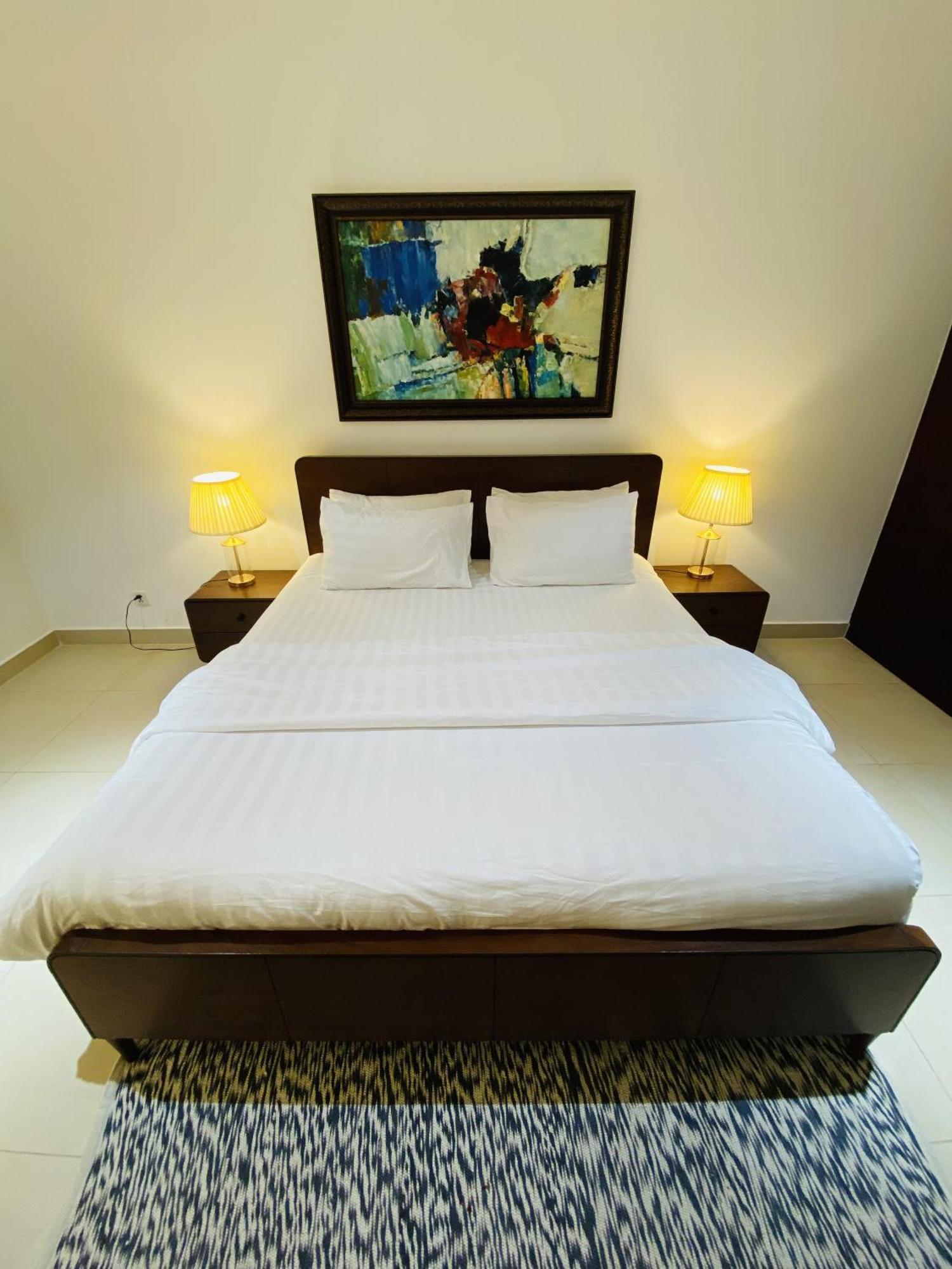 One Constitution Avenue - Apartments By Superhost Stays 이슬라마바드 객실 사진