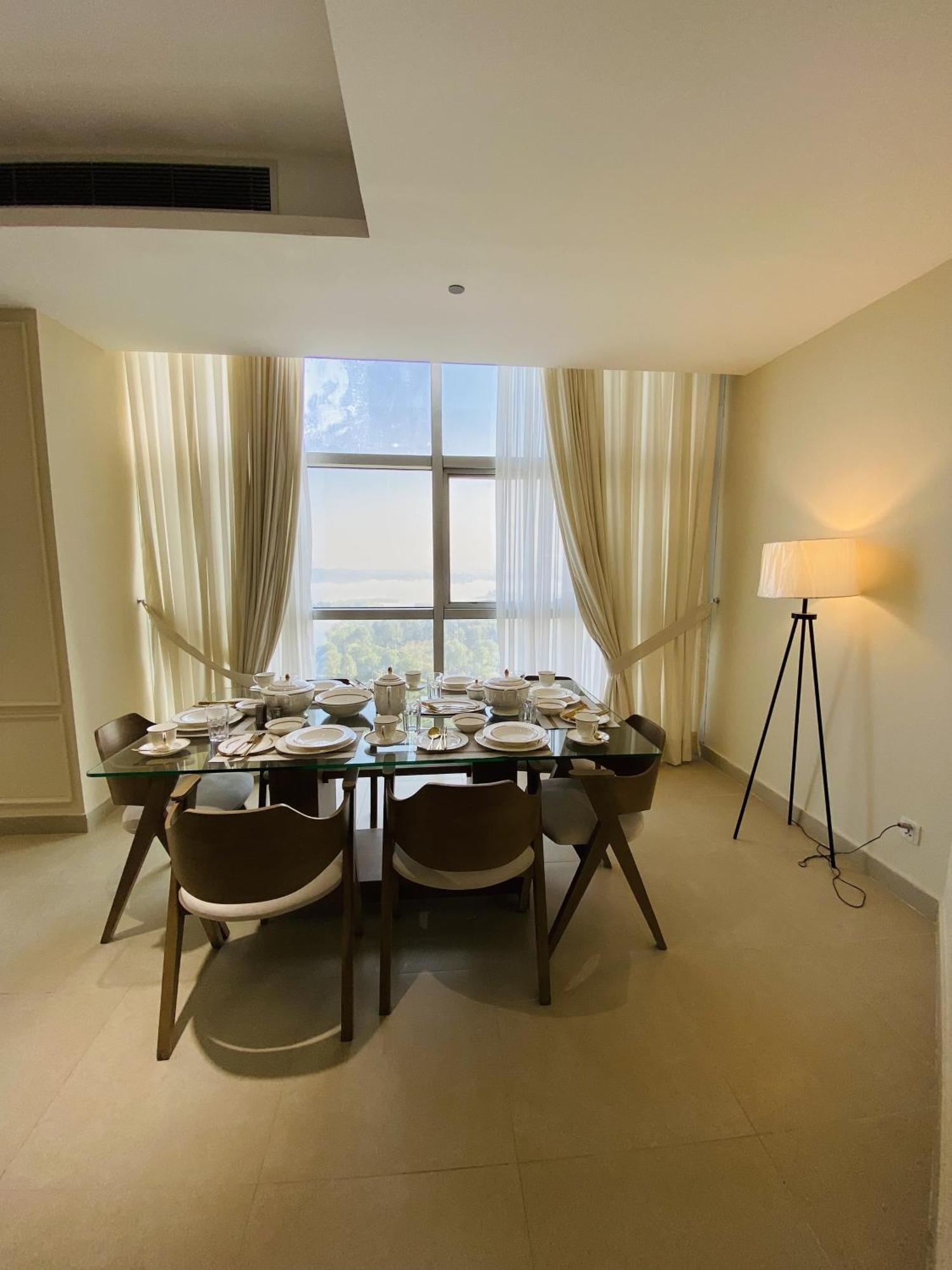 One Constitution Avenue - Apartments By Superhost Stays 이슬라마바드 외부 사진