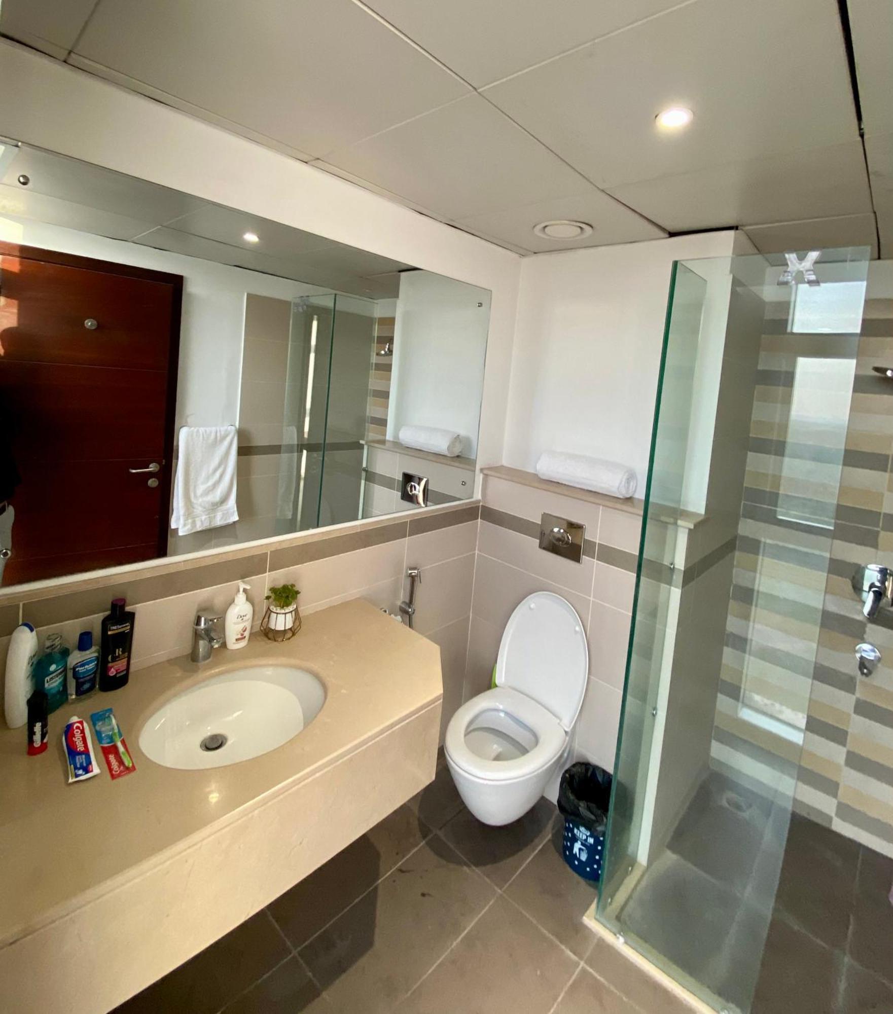 One Constitution Avenue - Apartments By Superhost Stays 이슬라마바드 외부 사진