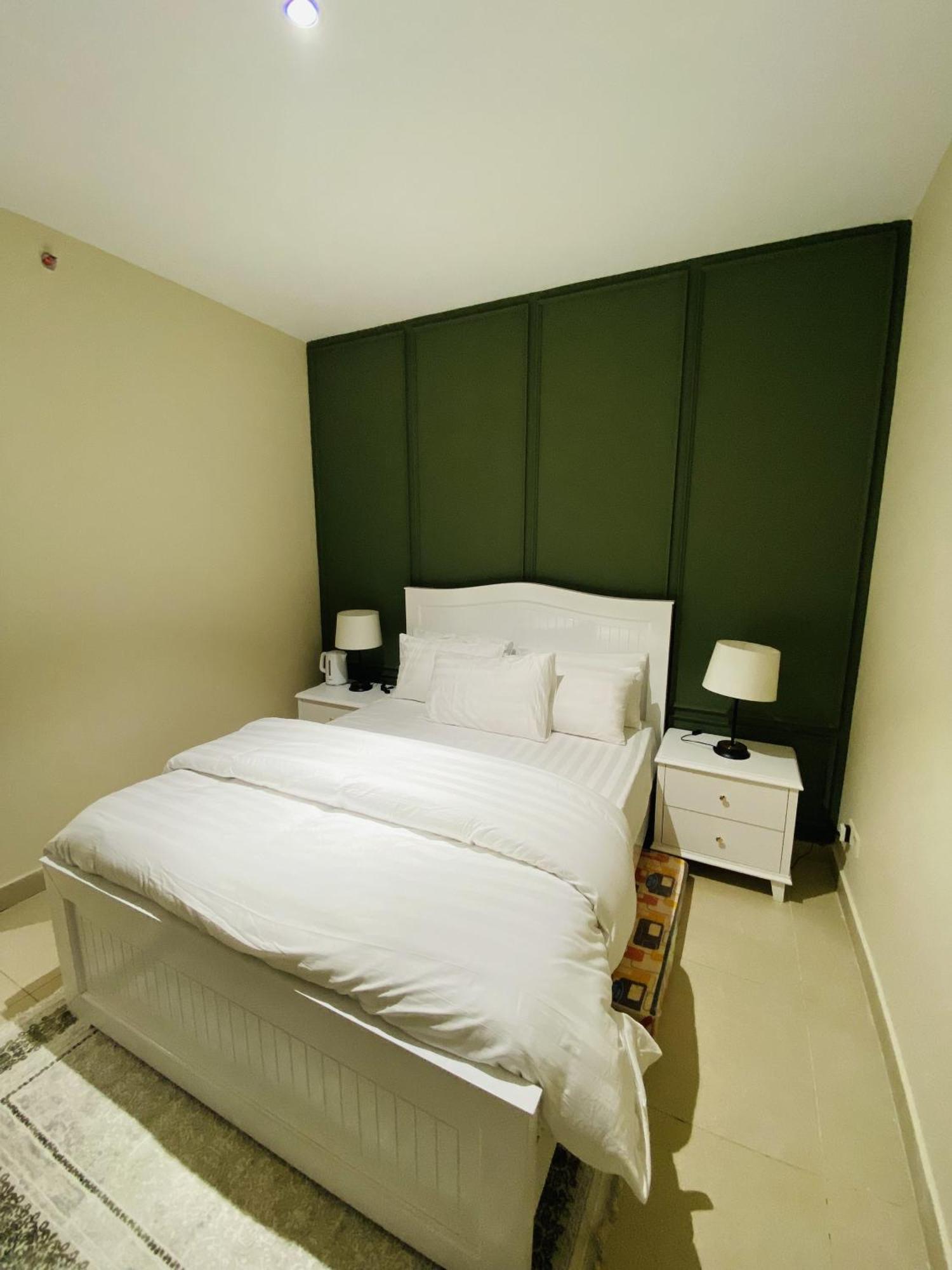 One Constitution Avenue - Apartments By Superhost Stays 이슬라마바드 객실 사진