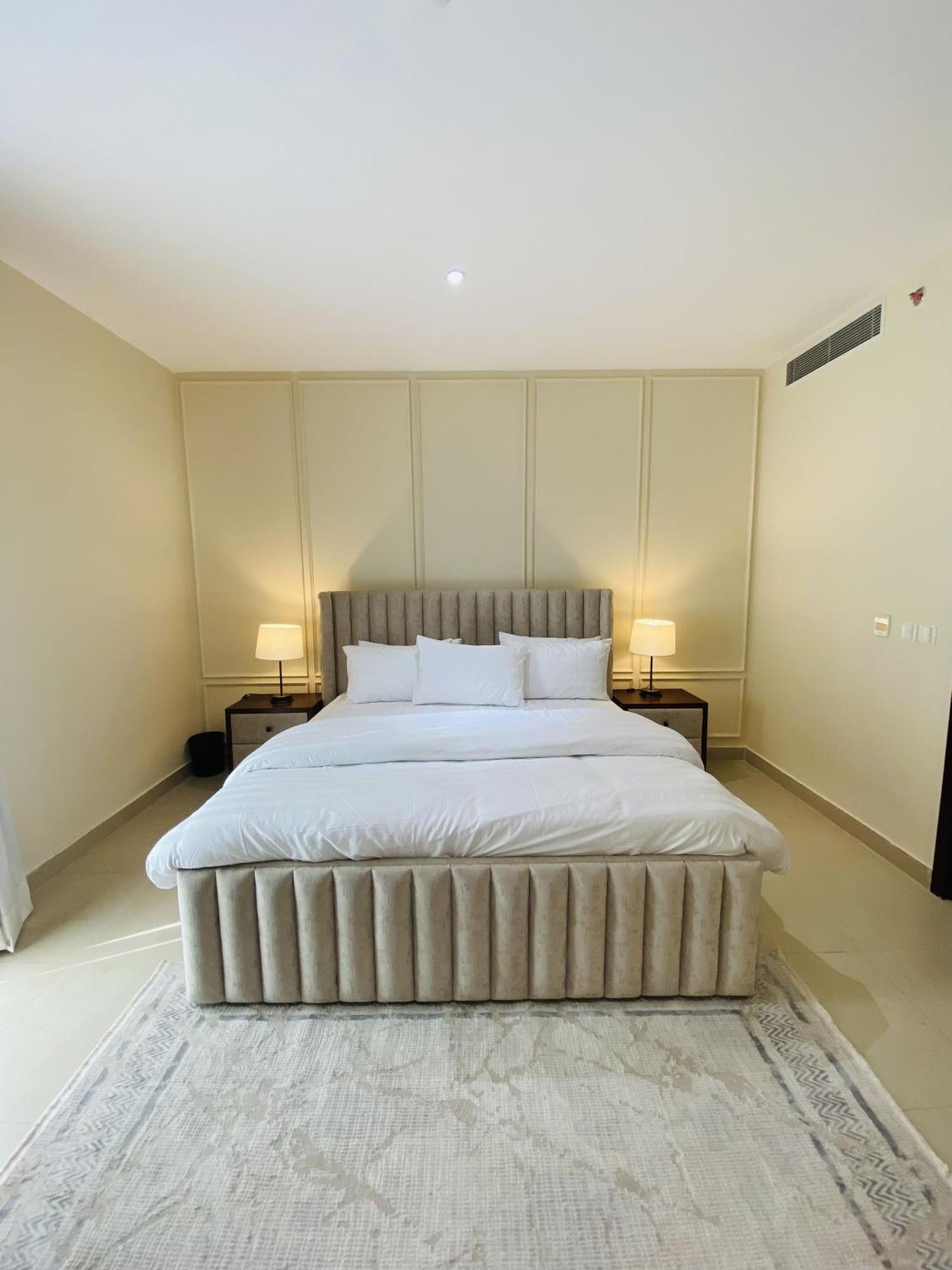 One Constitution Avenue - Apartments By Superhost Stays 이슬라마바드 객실 사진